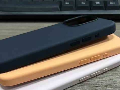 美兰苹果14维修站分享iPhone14手机壳能直接给iPhone15用吗?