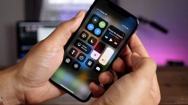 美兰苹果手机维修分享iPhone 12信号差怎么办 